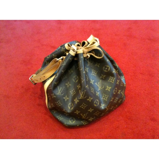 Sac Louis Vuitton Noé PM en toile monogram