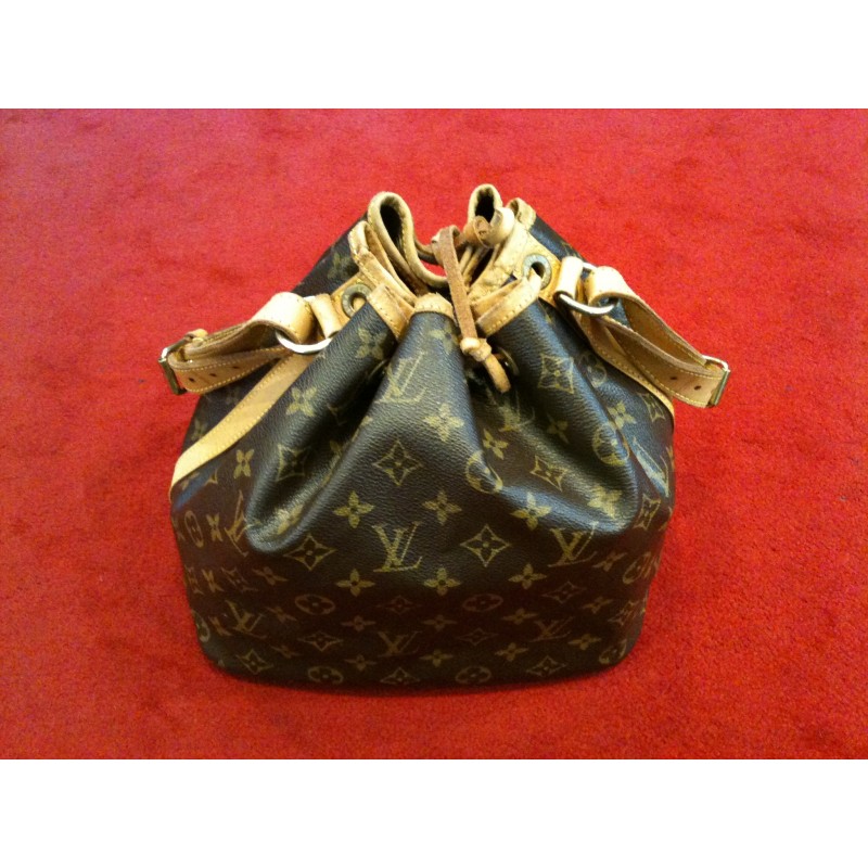 Louis Vuitton Sac Noe #LV #EmmaBrwn
