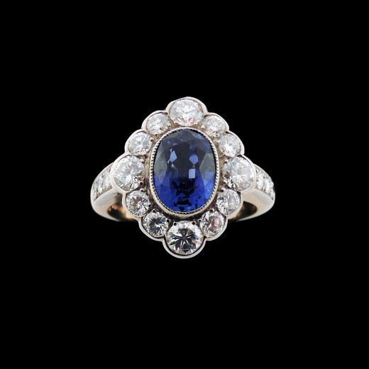 Bague marquise deux ors, saphir et diamants