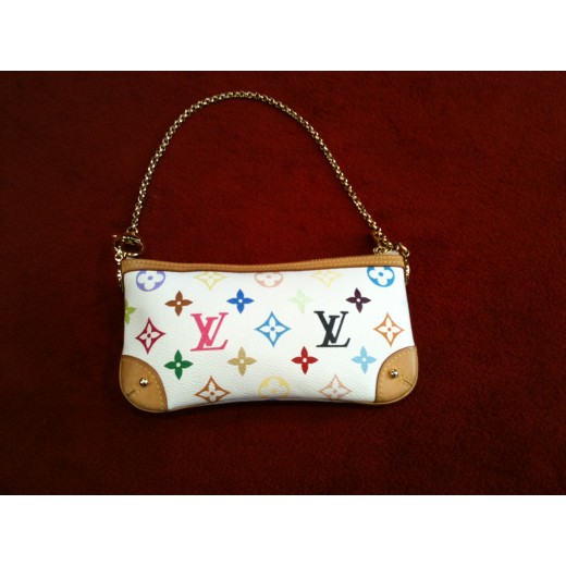 Pochette Louis Vuitton Milla MM en toile monogram multicolore
