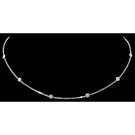 Collier moderne en or et diamants