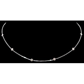 Collier moderne en or et diamants