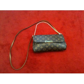 Sac Louis Vuitton Favorite MM en toile monogram