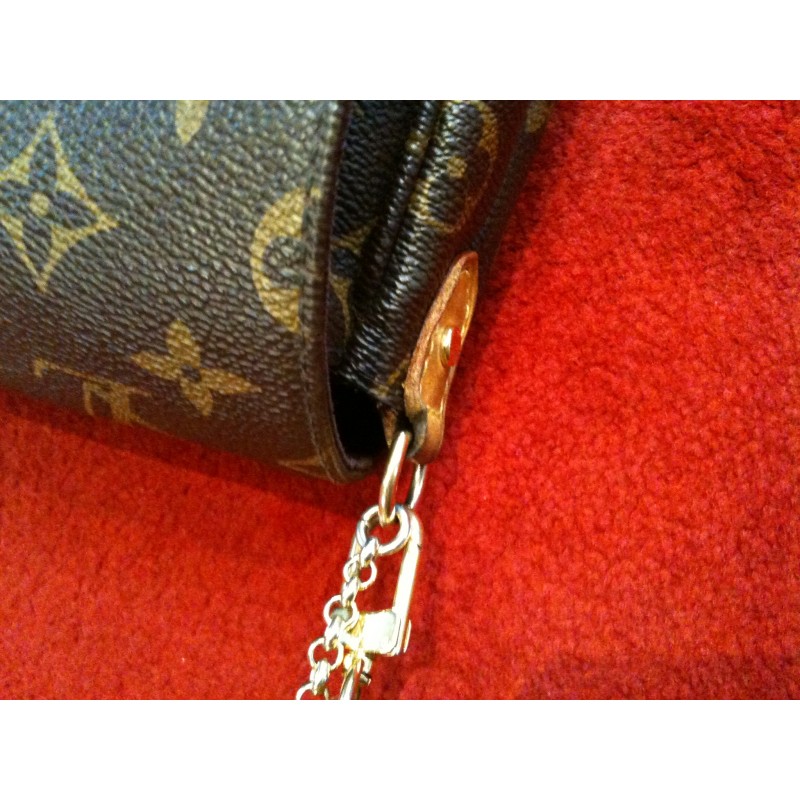 Sac Louis Vuitton Favorite MM en toile monogram