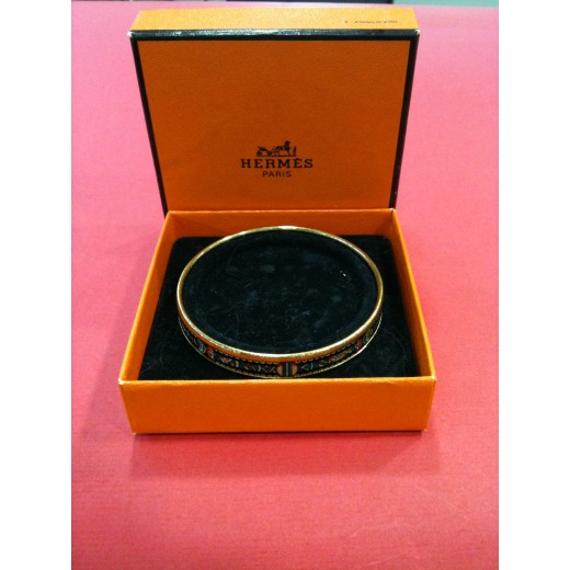 Bracelet Hermès en émail et plaqué or