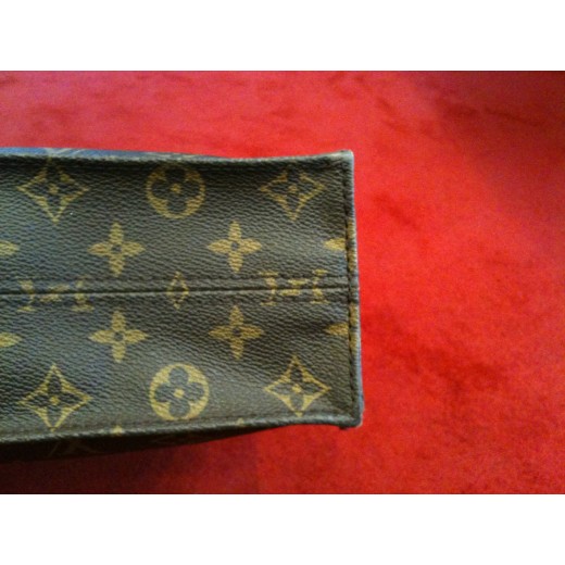 Sac plat Louis Vuitton en toile monogram