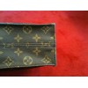 Sac plat Louis Vuitton en toile monogram