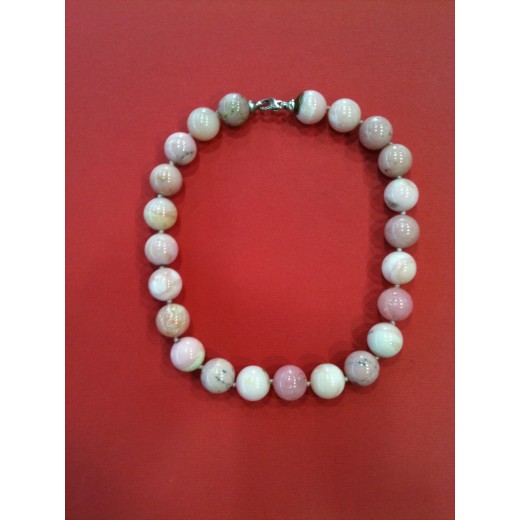 Collier en agate rose