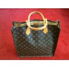 Sac plat Louis Vuitton en toile monogram