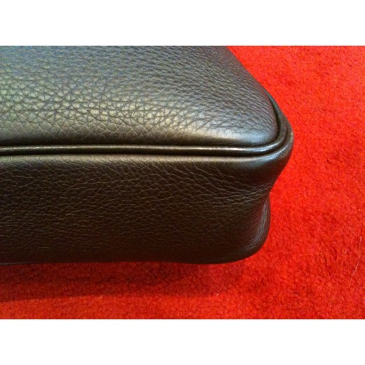 Sac Hermès Massaï en cuir Taurillon Clémence chocolat