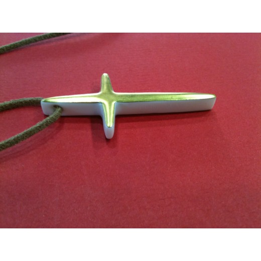 Pendentif Bernardaud Croix en porcelaine