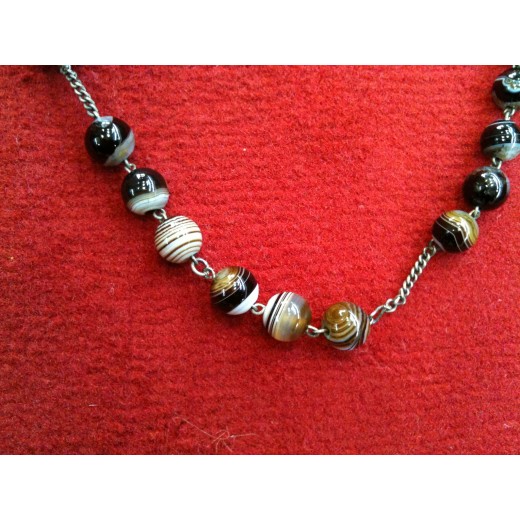 Collier en agate