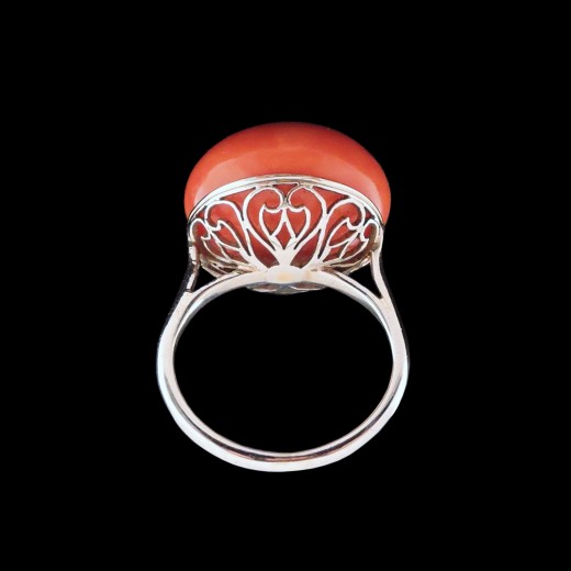 Bague ancienne bouton de corail
