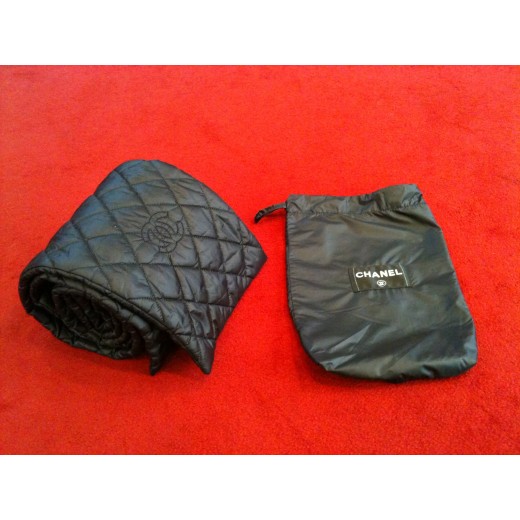 Echarpe Chanel Cocoon noir