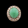 Bague Jade cabochon entourage diamants