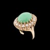 Bague Jade cabochon entourage diamants