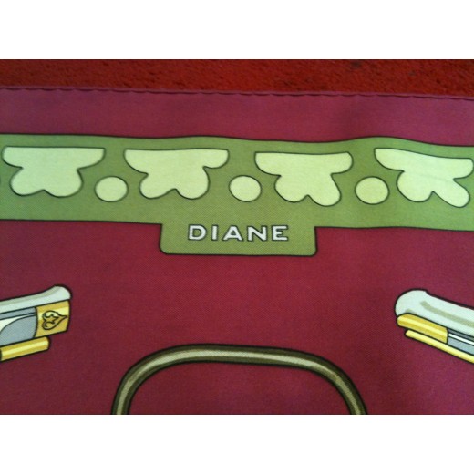 Carré Hermès Diane en soie