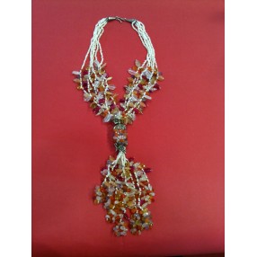 Collier fantaisie perles d'eau douce et quartz