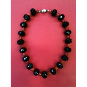 Collier en onyx et corail