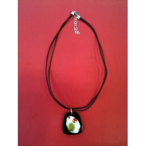 Collier Bernardaud sur cordon noir