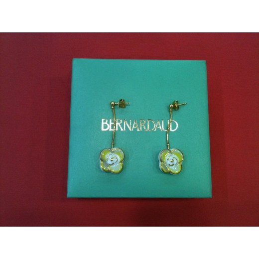 Boucles d'oreilles Bernardaud en porcelaine et plaqué or