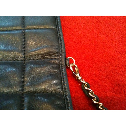 Sac Chanel en agneau matelassé noir