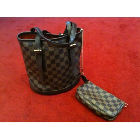 Sac Louis Vuitton Petit  Bucket en toile damier ébène