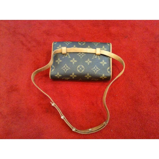 Pochette Louis Vuitton Florentine en toile monogram