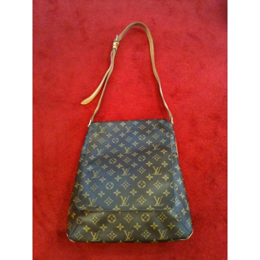 Sac Louis Vuitton Musette en toile monogram