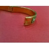 Bracelet Hermès Clic Clac Vintage imprimé fond vert