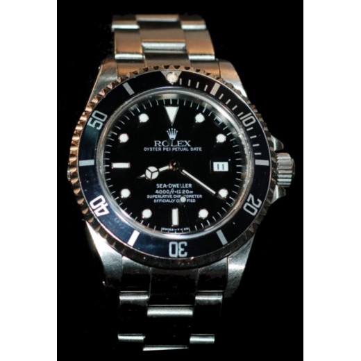 Montre ROLEX OYSTER PERPETUAL DATE SEA-DWELLER