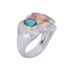 Bague en or blanc 18 K opale de feu, emeraudes diamants