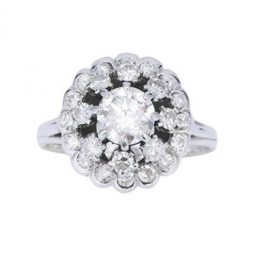 Bague marguerite ancienne en or blanc 18 K et diamants