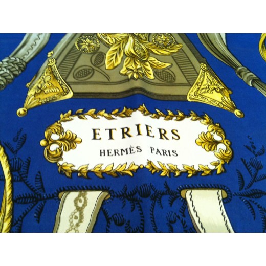 Carré Hermès Etriers en soie