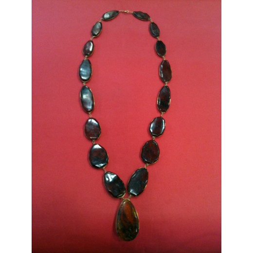 Collier long ancien en ambre