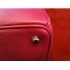 Sac Dior Diorissimo en cuir taurillon rose fushia