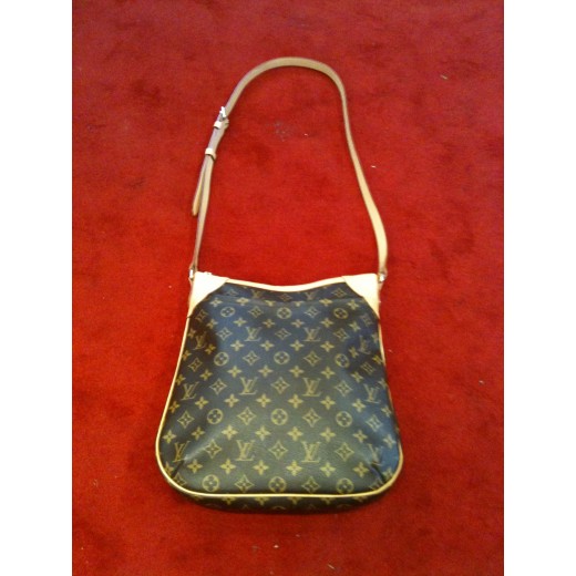 Sac Louis Vuitton Odéon GM en toile monogram