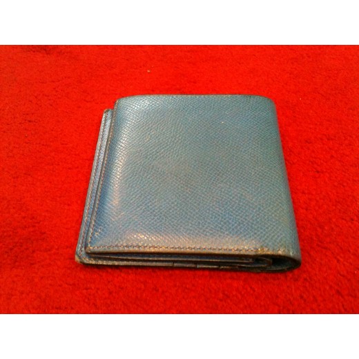 Portefeuille compact Hermès en veau epsom bleu