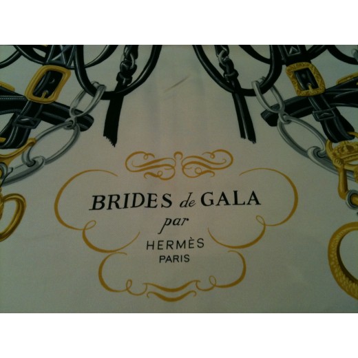 Carré Hermès Brides de Gala en soie