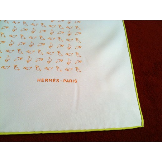 Carré Hermès Cors de chasse en soie