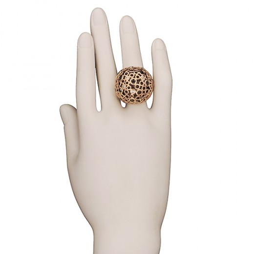 Bague Dôme ornée de Pierres Noires