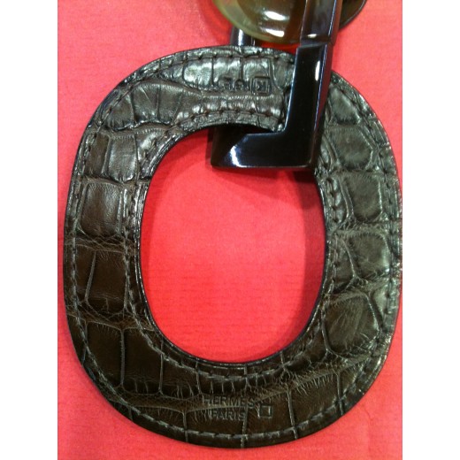 Collier Hermès Isidore en corne et cuir d'alligator