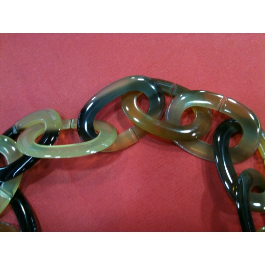 Collier Hermès Isidore en corne et cuir de veau