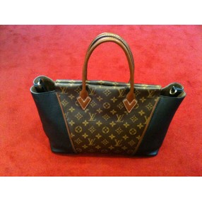 Sac Louis Vuitton Tote W en toile monogram et cuir