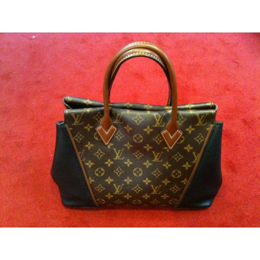Sac Louis Vuitton Tote W en toile monogram et cuir