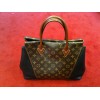 Sac Louis Vuitton Tote W en toile monogram et cuir