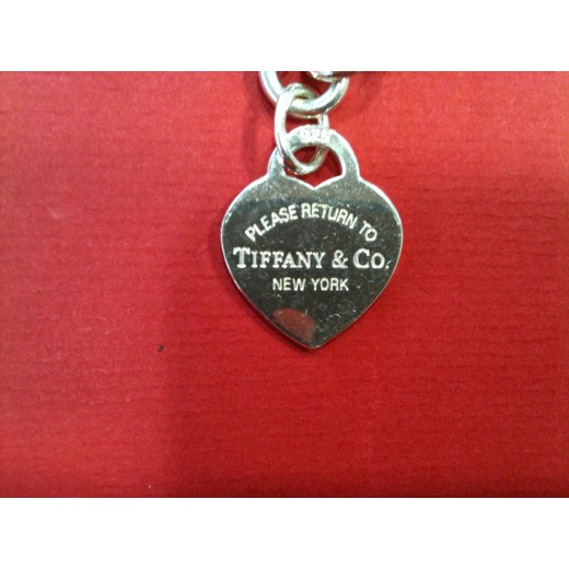 Collier à clavier Tiffany & Co Plaque Coeur en argent