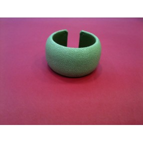 Bracelet en galuchat