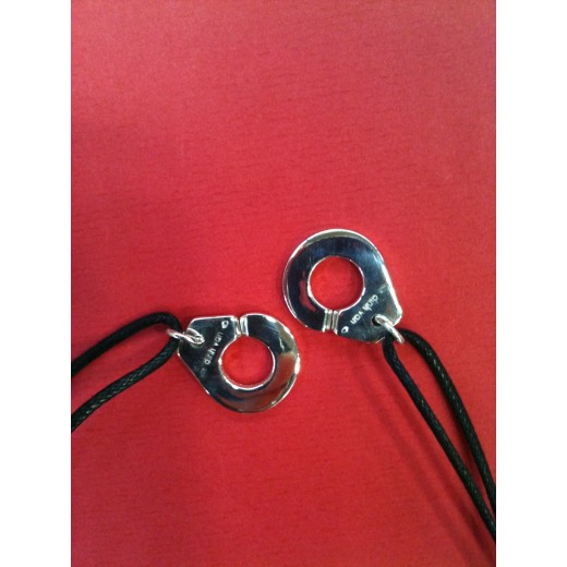 Collier sur cordon Dinh Van Menottes R20 en argent