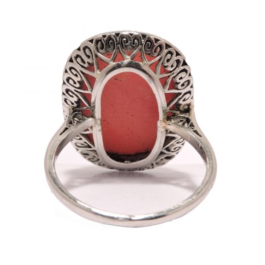 Bague ancienne avec corail et rose de diamants